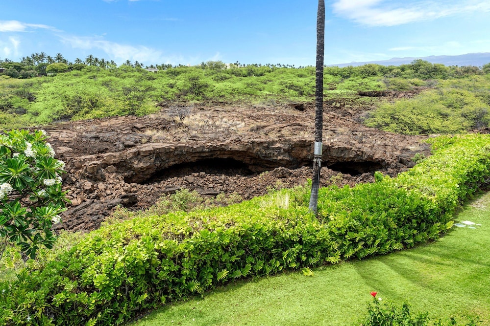 2bed Lift with Concierge Onsite, Golf Course Views - Vrkcv