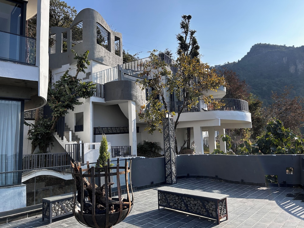 Moshams - A Home with Nature & Elegance