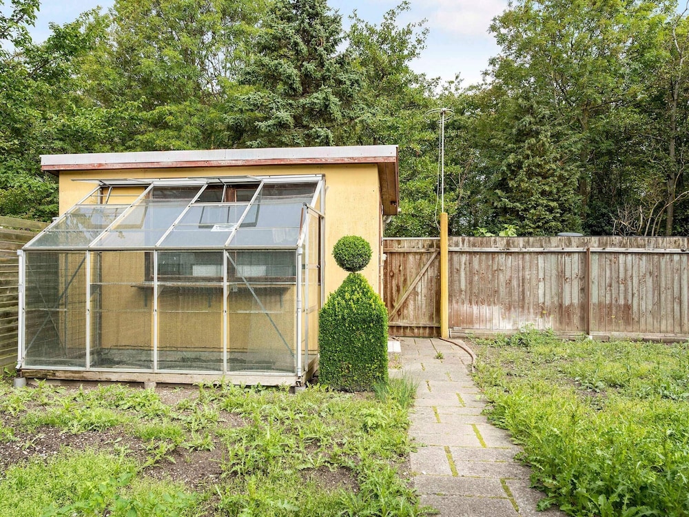 5 Star Holiday Home in Rodby