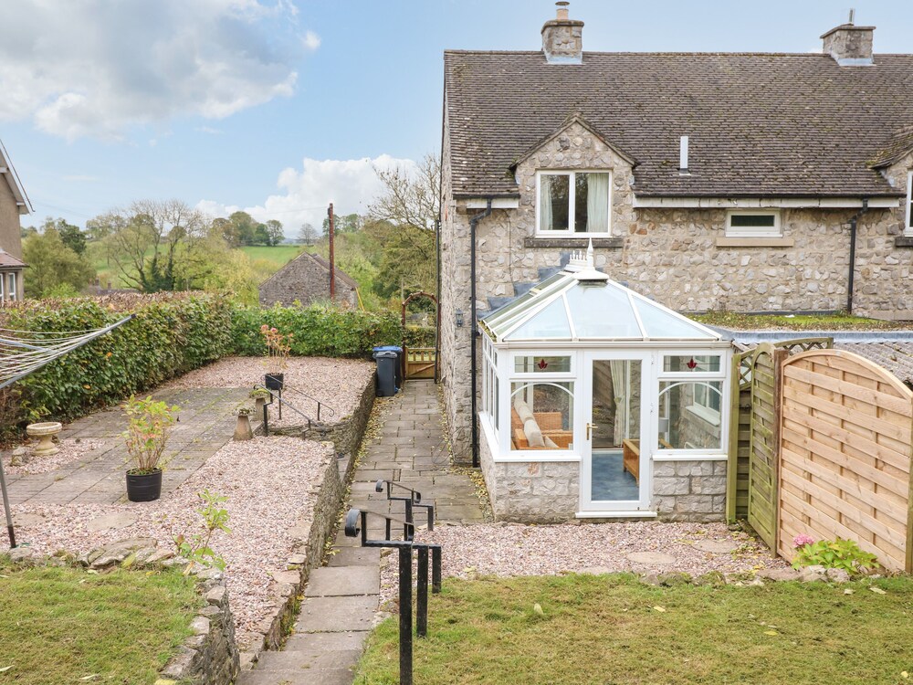 Cloud View Cottage