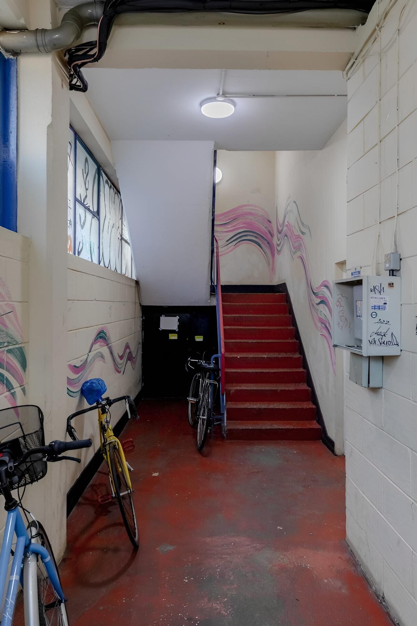 Trendy & Artistic Loft Hideaway, Hackney Wick!