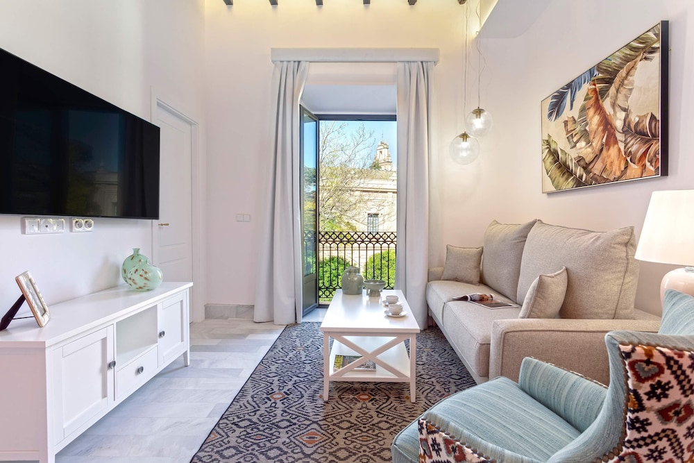 Exclusive Apartment in Seville.plaza del Museo 001