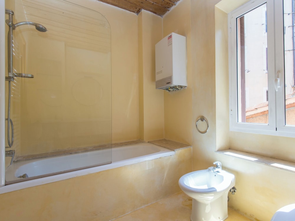 Charming Luxury Trastevere Apartment photo 4