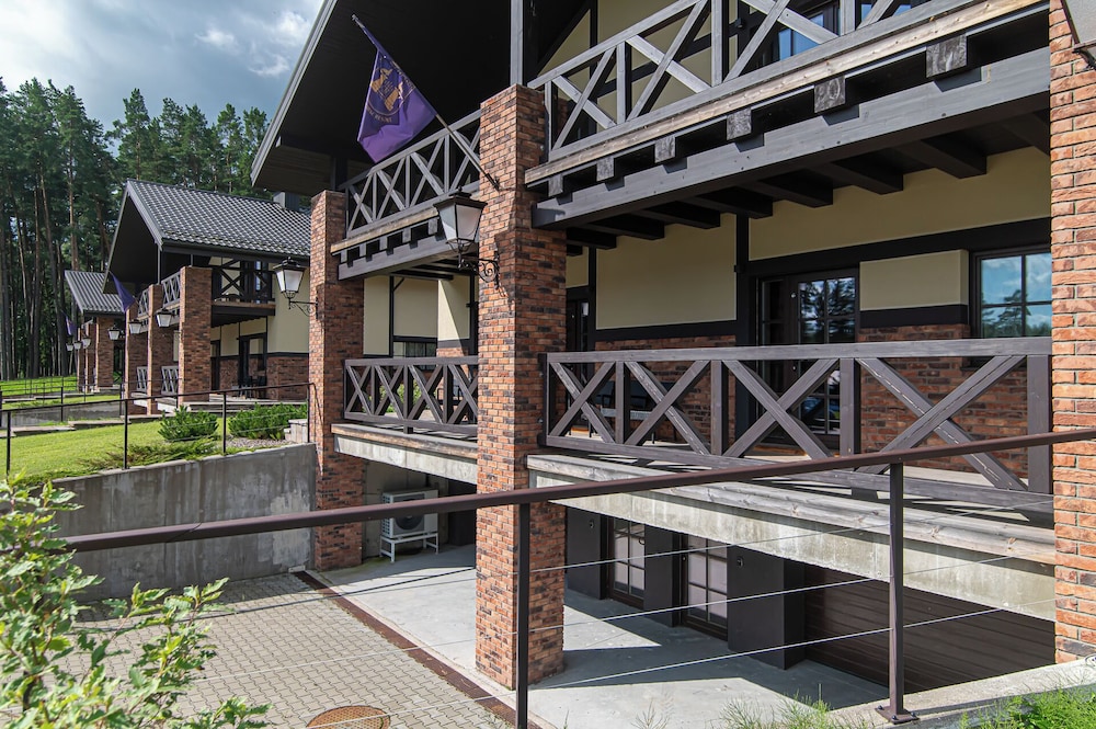 Royal Horse Resort