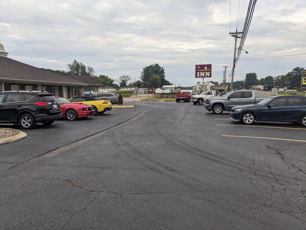 The Tompkinsville Inn view 4