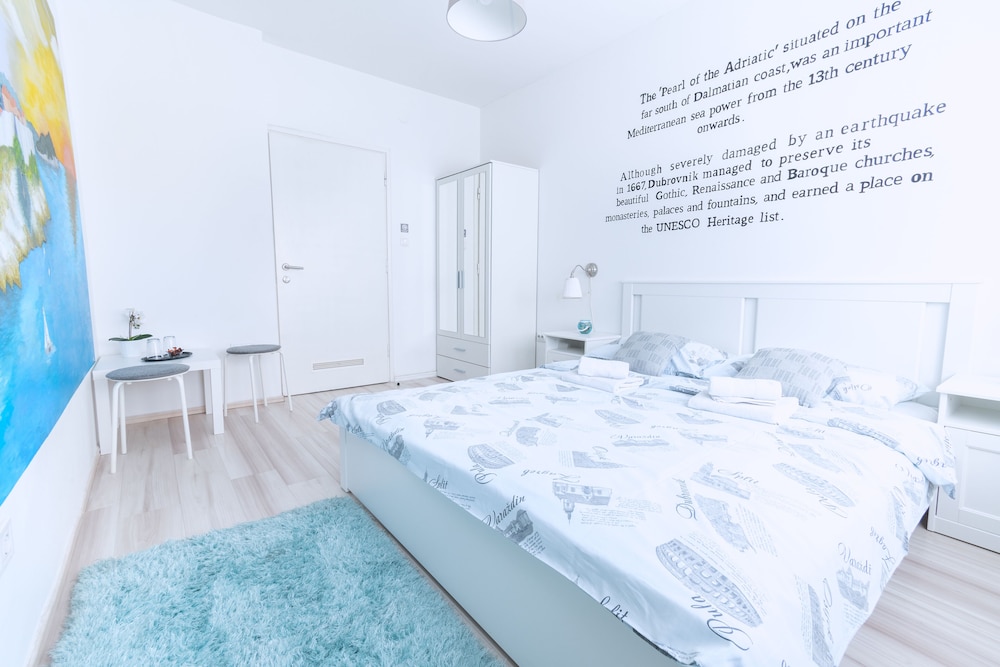 The Dots Hostel