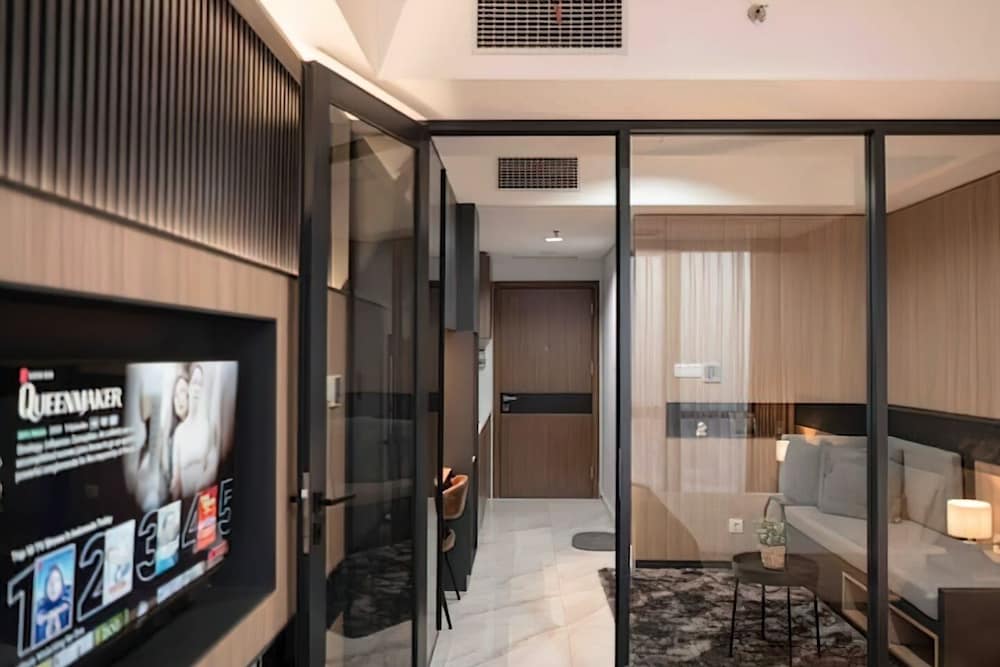 The Smith Luxury SkyView Apartments