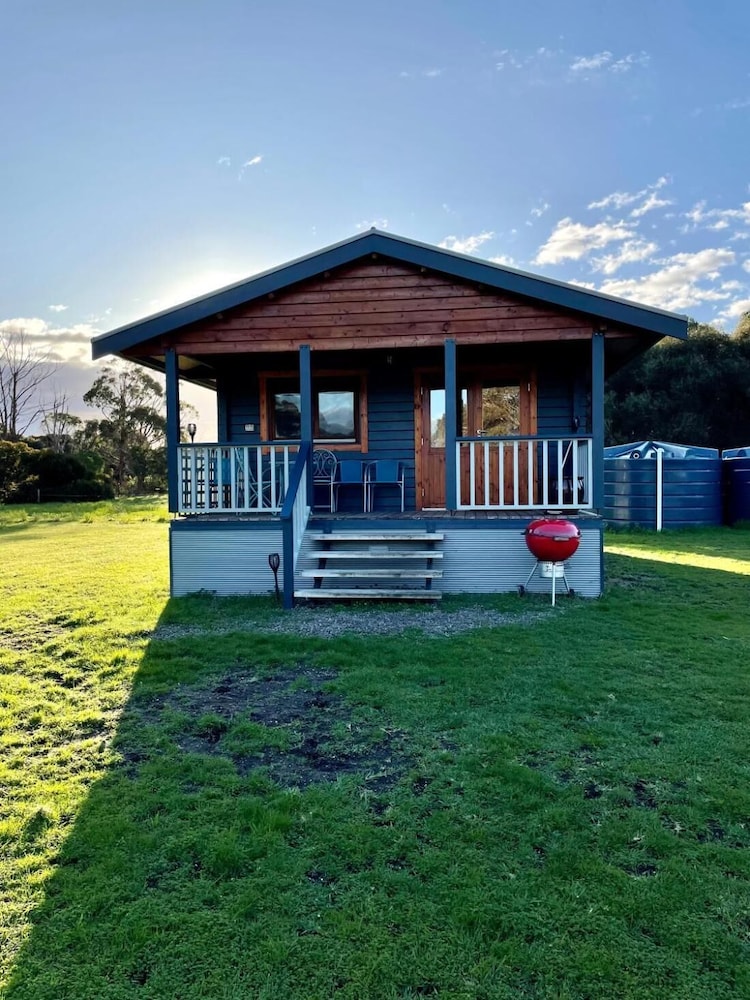 Lovely Nordic Pine Cabin Great for Couples or Family