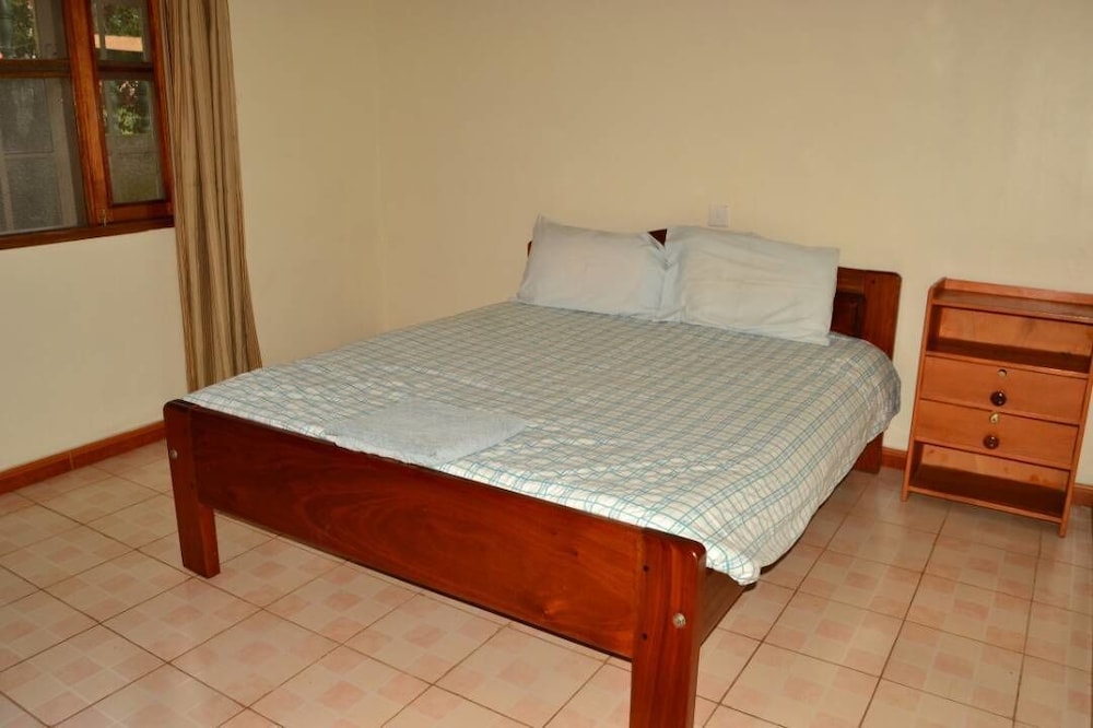 Princess Court Apartments