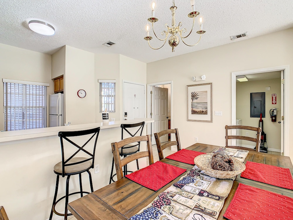 Spacious Emerald Escape - 12 Mins to Disney