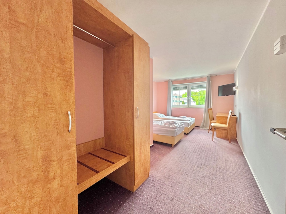AR Boutique Hotel Heusenstamm