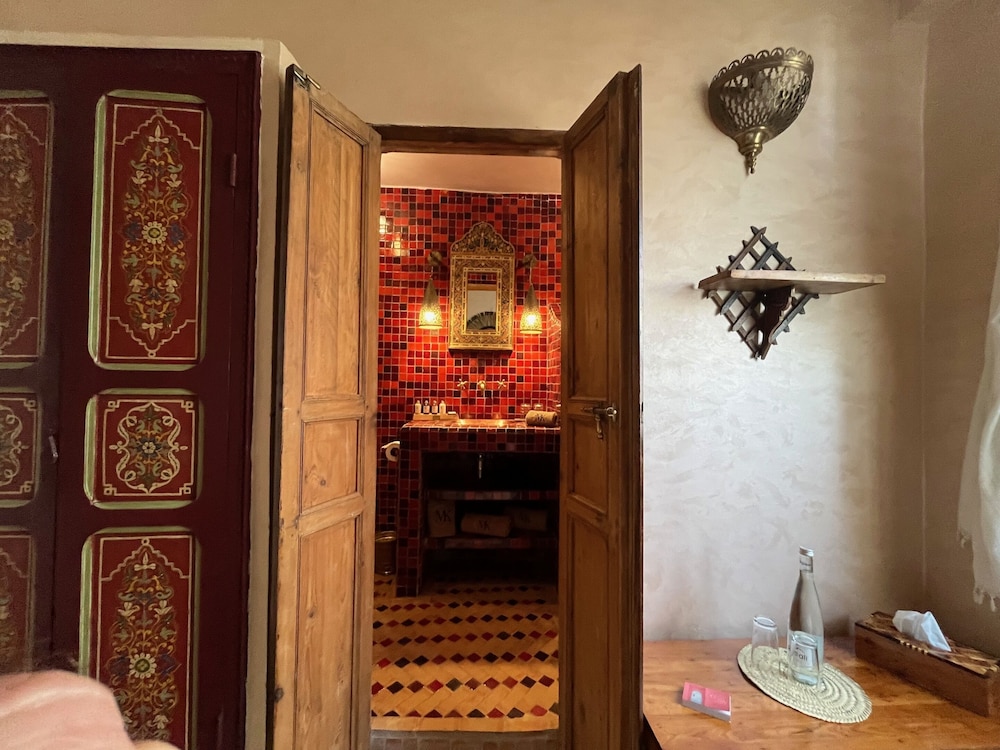 RIAD MALAÏKA