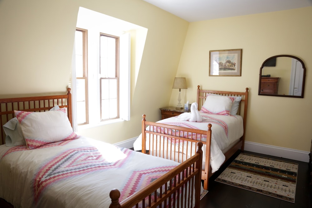 Fishkill Vacations - Brinckerhoff Inn - Property Image 23