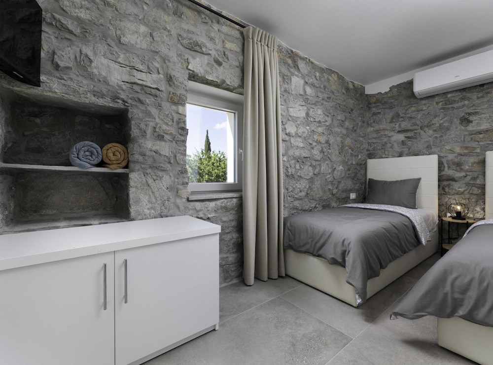 Luxury Krk Villa With Private Pool and Gardens