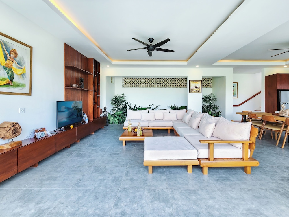 Villa Serena Lux Canggu by Nagisa Bali