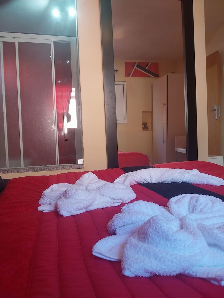 Serra da Estrela Seven Rooms 3 Suites Villa In s