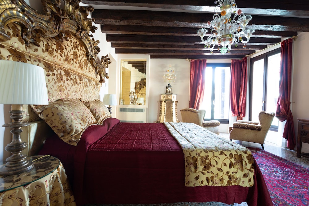 Granda Sweet Suites