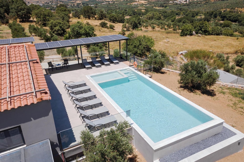 Kourtaliotis Villa Crete