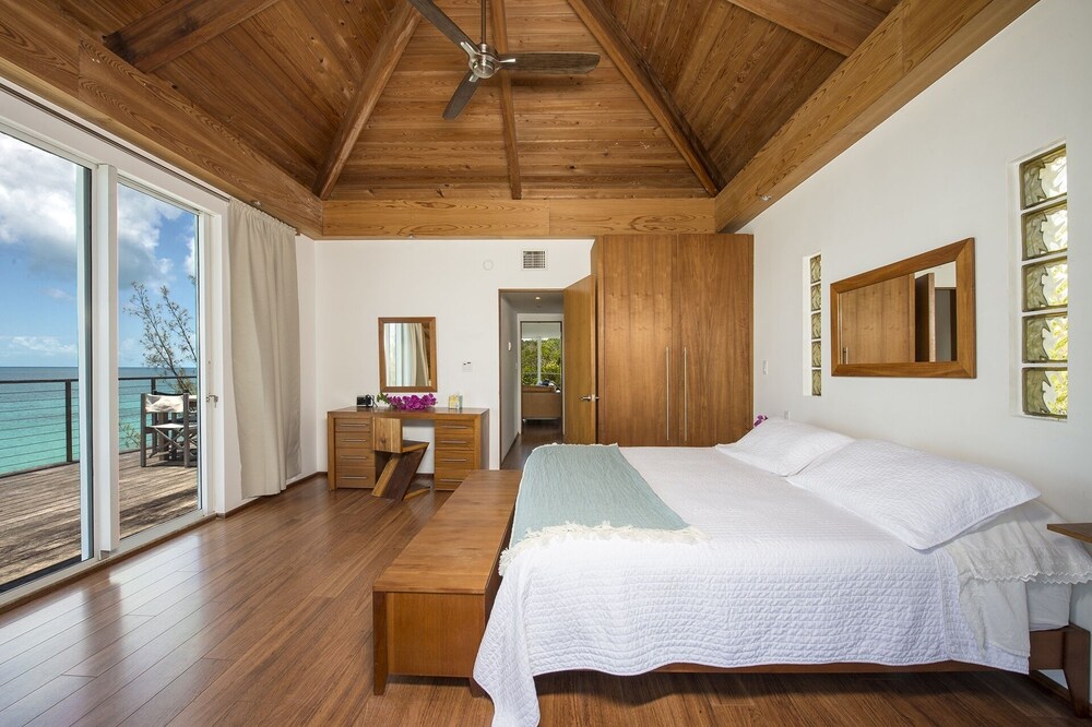 Touch Of Class 3 Bedroom Home view 4