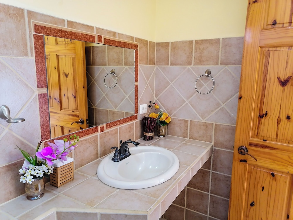 Paraíso Orocay Lodge