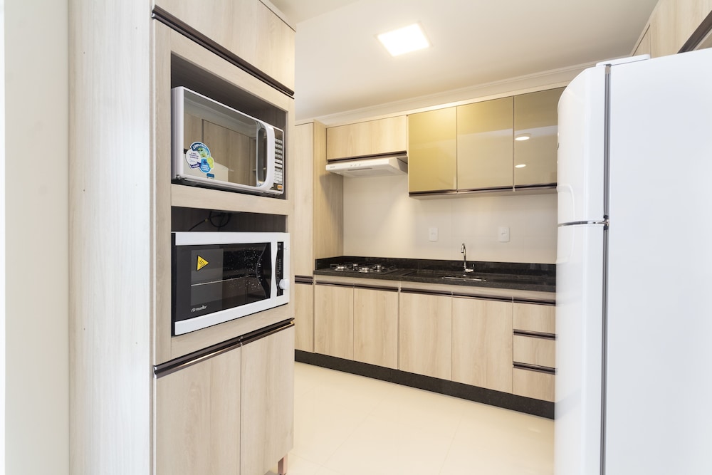 Aluguel Apartamento 2 quartos 1 suite 320A