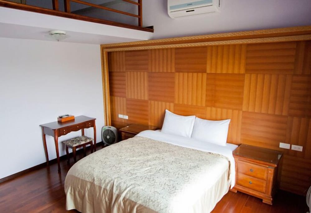 Aurora B&B