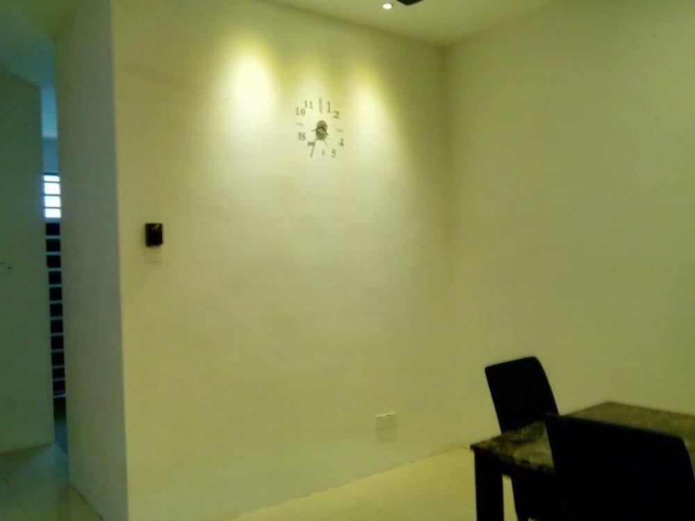 Kemaman Resthouse A photo 7