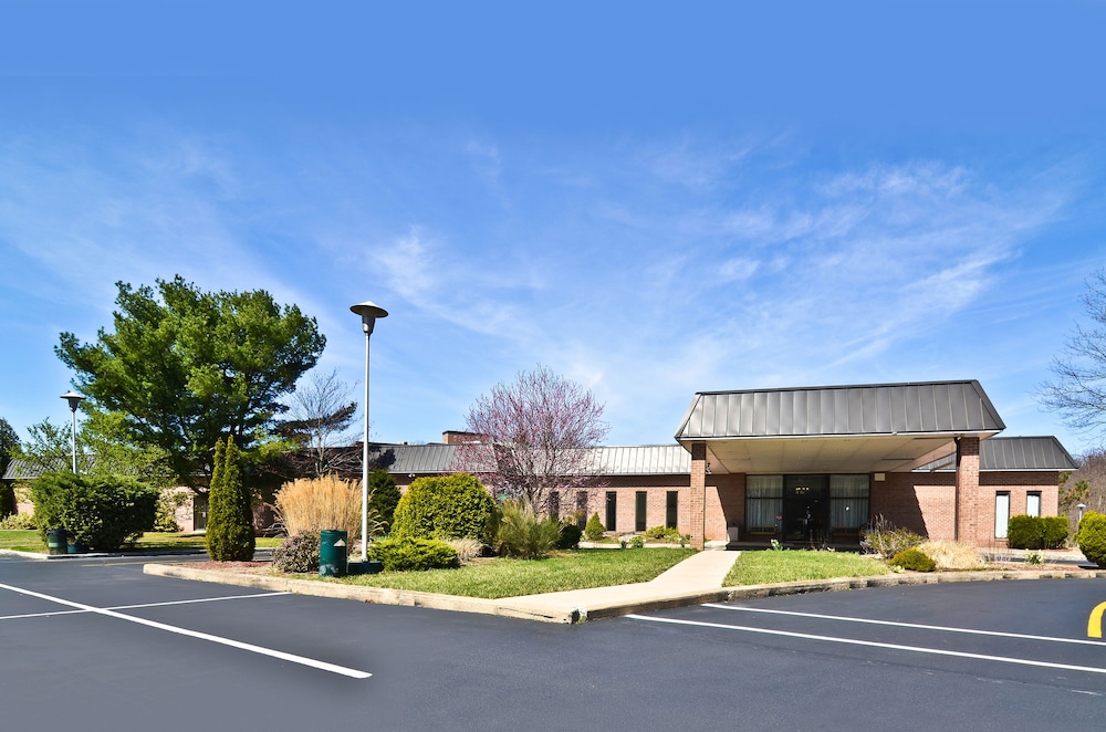 Pocono Resort Conference Center - POCONO MOUNTAINS view 2