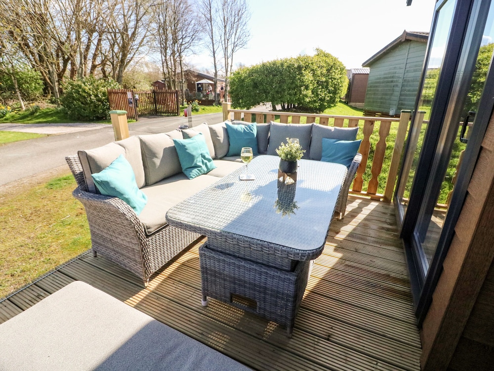 Curlew Lodge