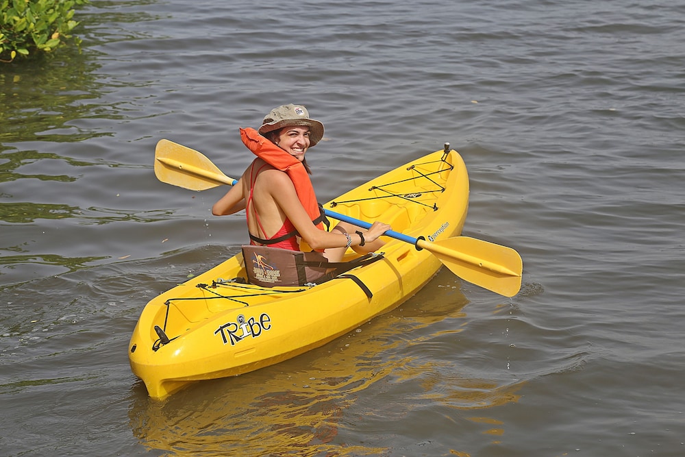 Tarpon's Nest Lodge - Property Image 10