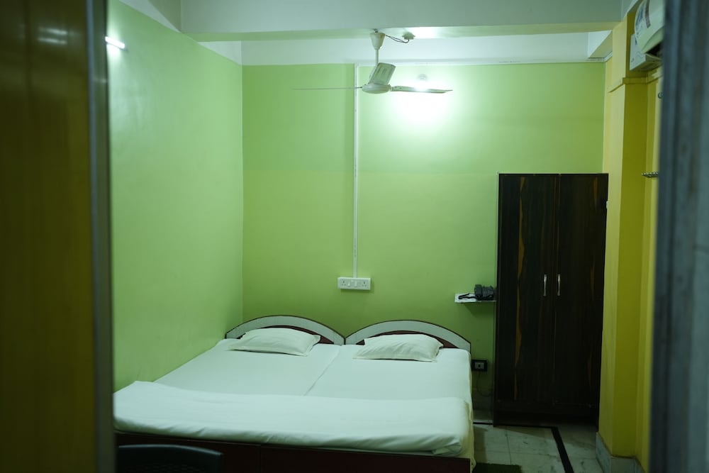 Hotel Sangam Vihar
