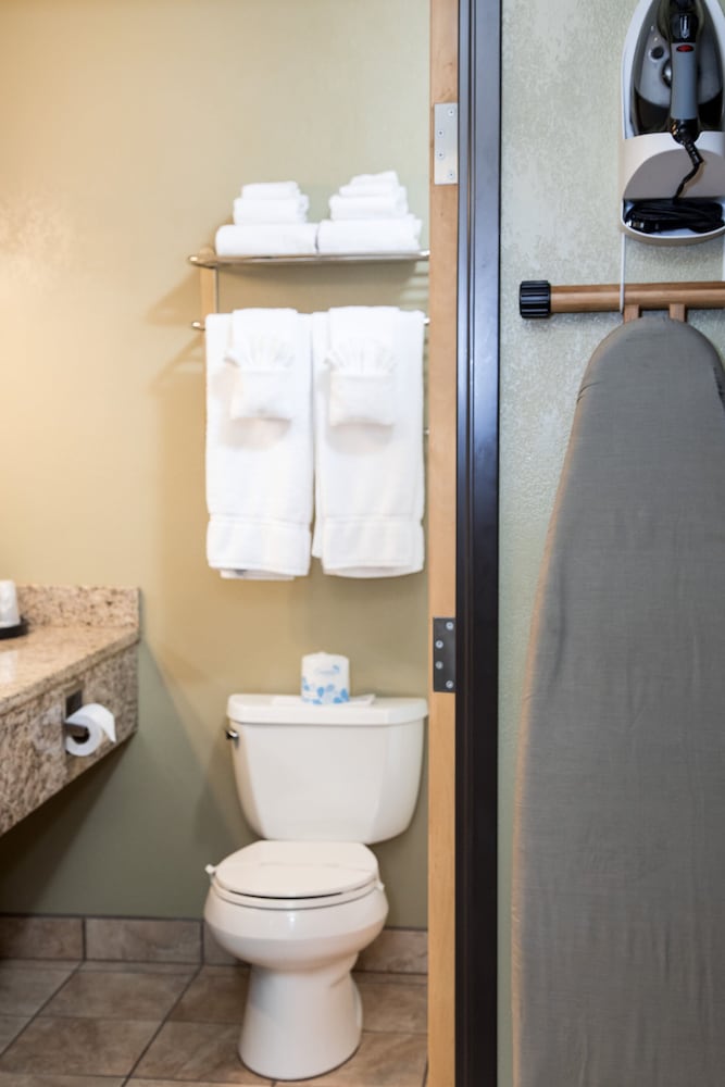 Harvest Inn - Property Image 7