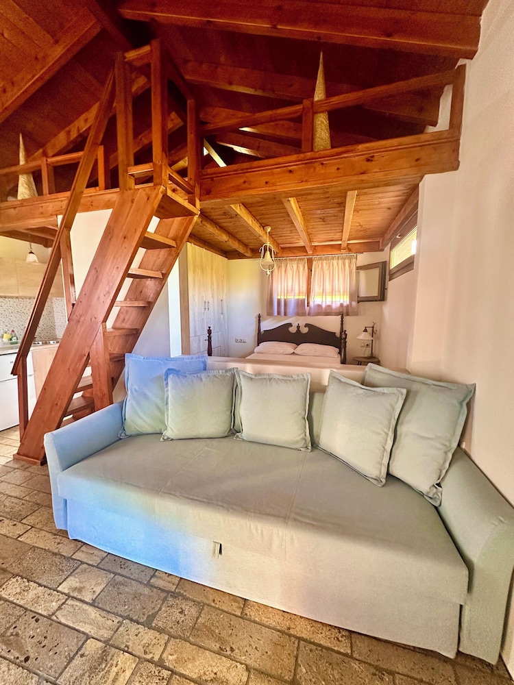 Genari Beach Apartments Garden View Retreat