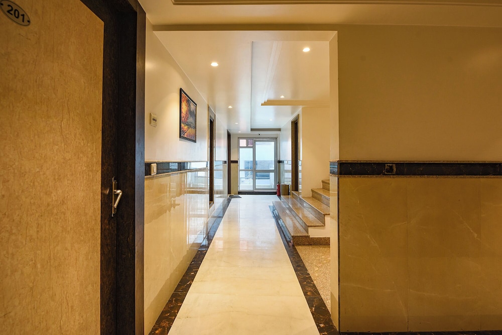 Fabhotel The Nilsa