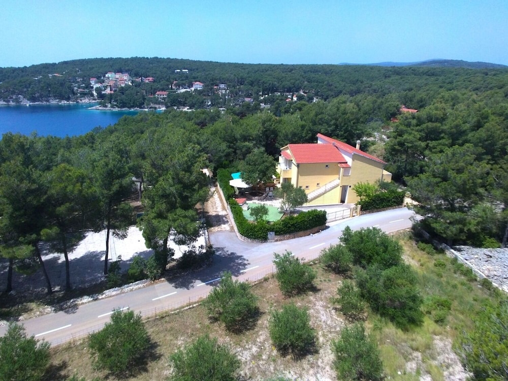 Denis - 100 m From Beach - H view 3
