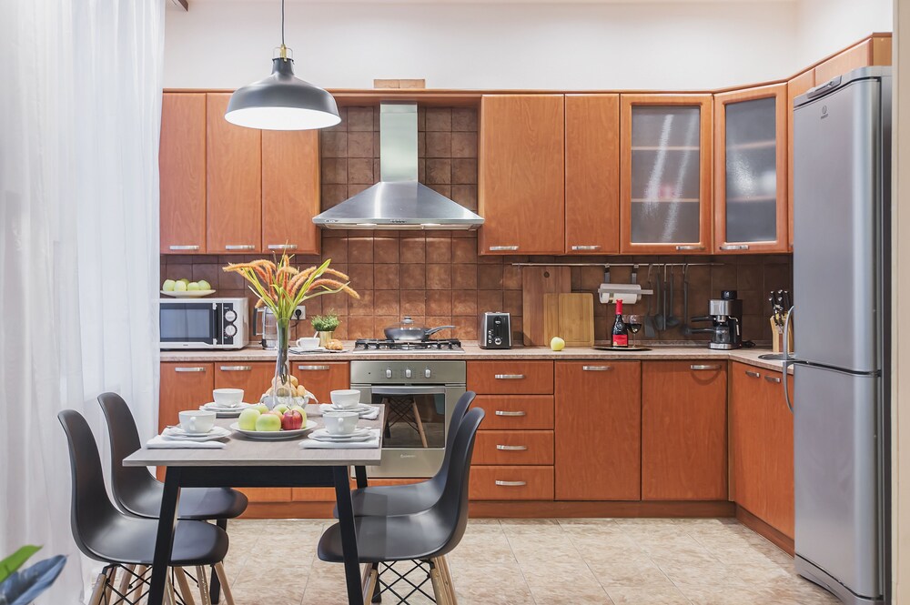 GM Apartments roomy mansion at Arbat