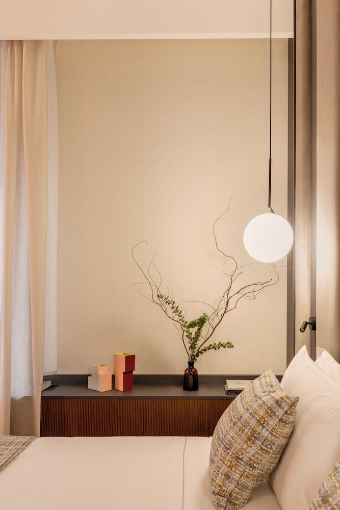 LUMERA STAY - Brera