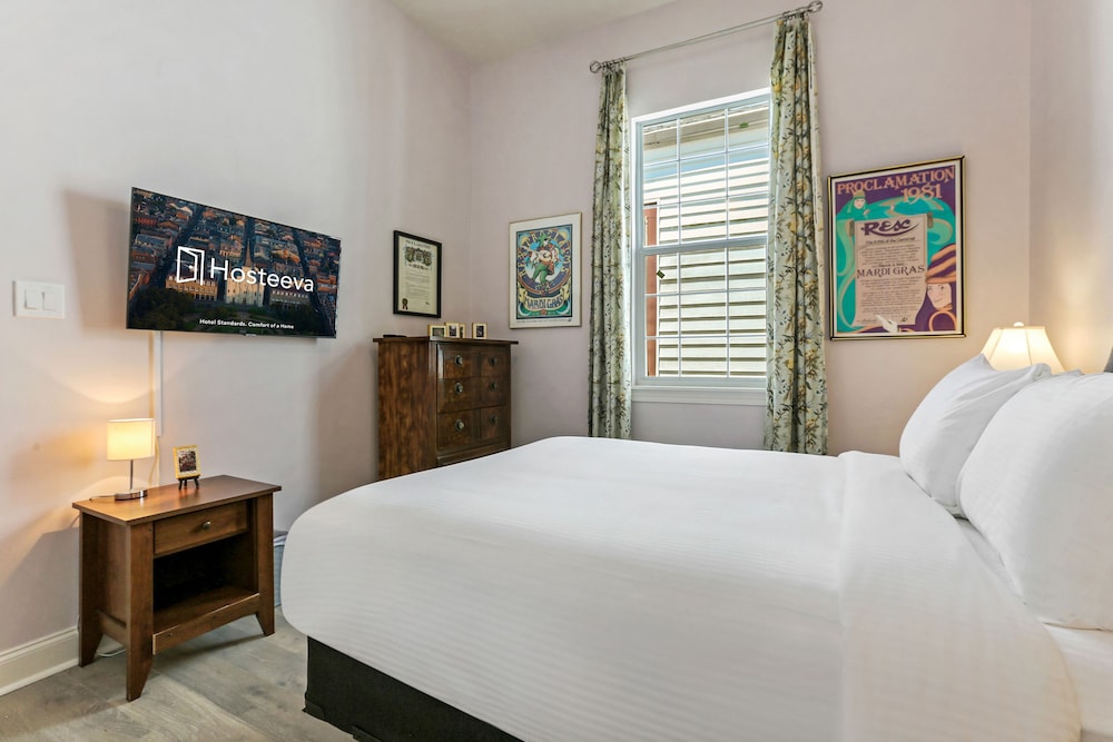 New Orleans Vacations - Renovated Historic 4BR House Near Magazine St Uptown - Property Image 7