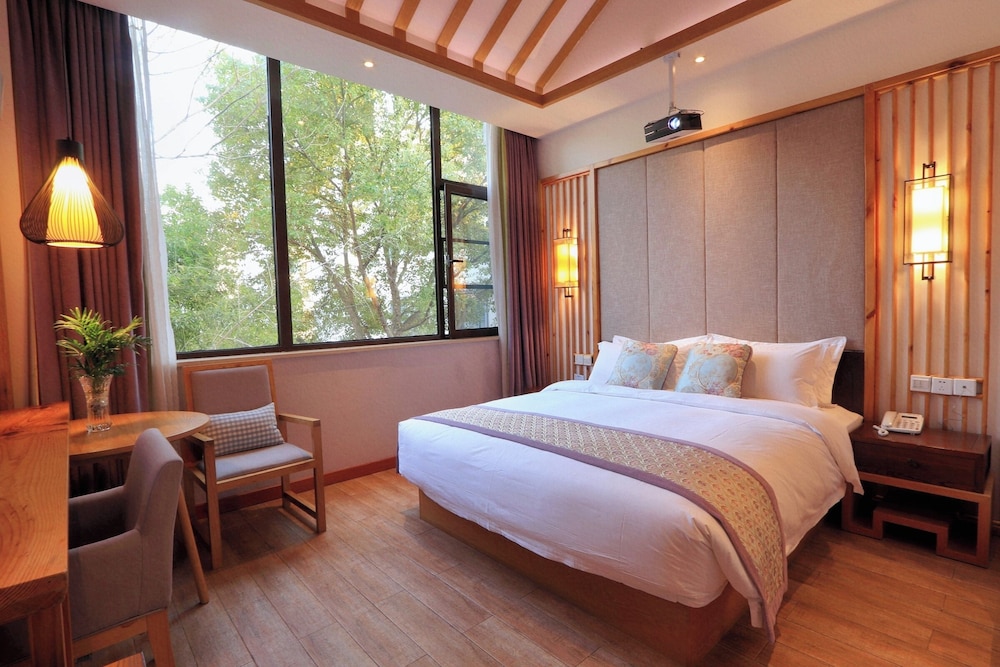 Mild Spring Boutique Hotel