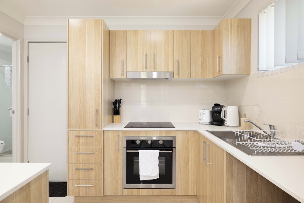 Smart Suites Self Check-in Apartments - 39 Freney