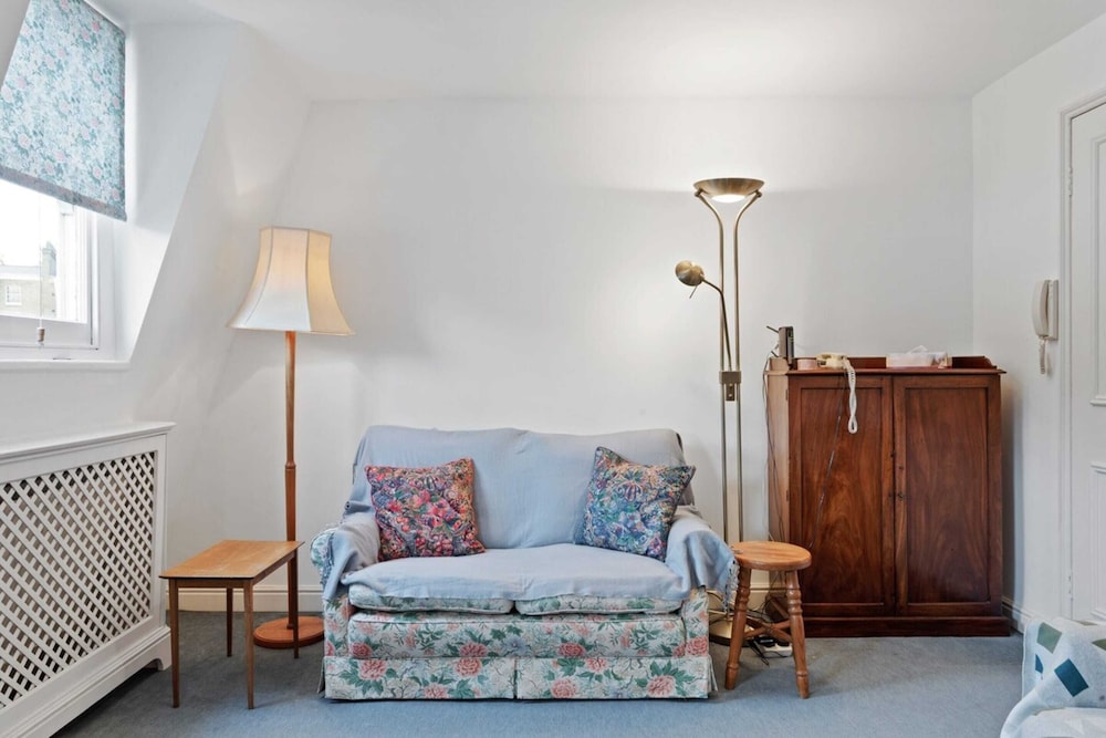 Cozy 2 Bedroom Flat in Pimlico near Metro Station