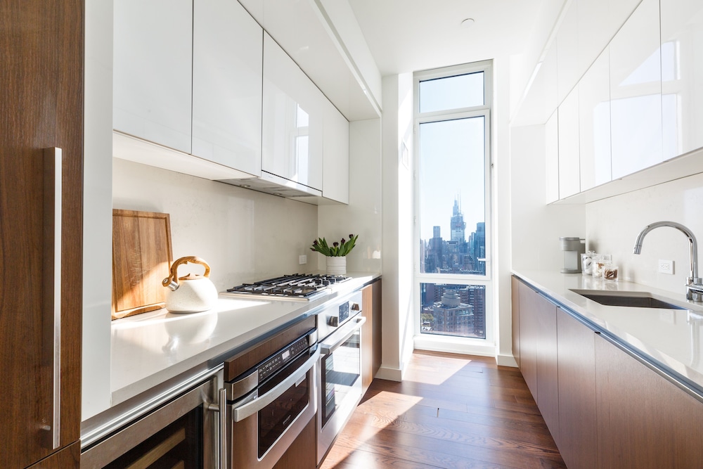 Ny Finest Luxury Apartment