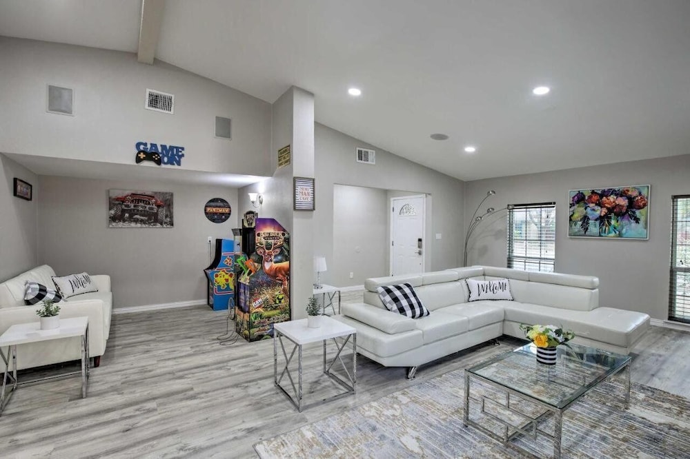 Texas - Collins 3210 5 Bedroom Home