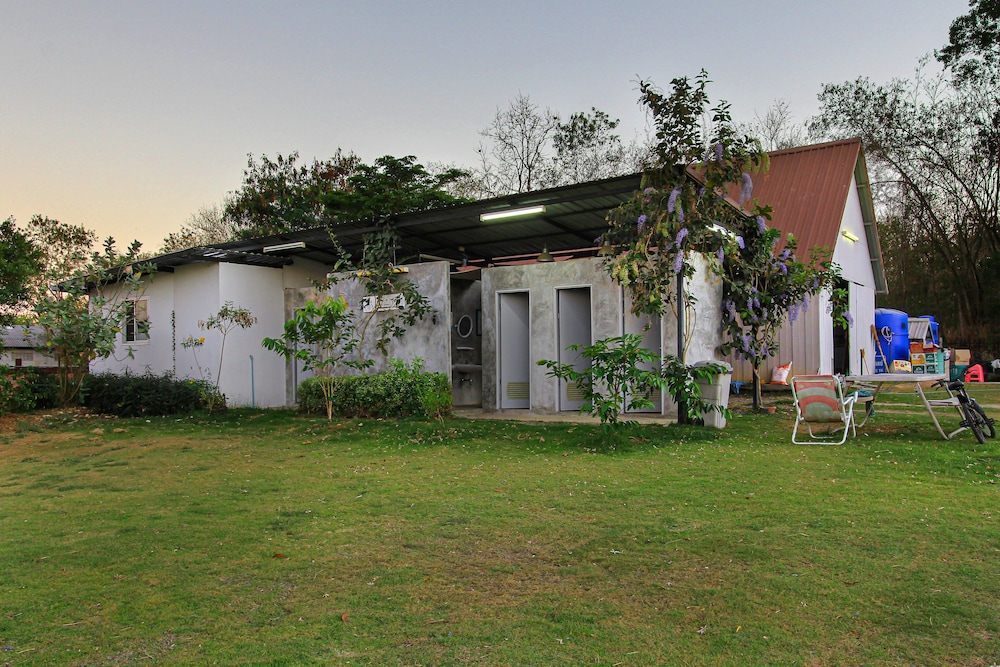 Hotel White Knot Khao Yai - Image 1