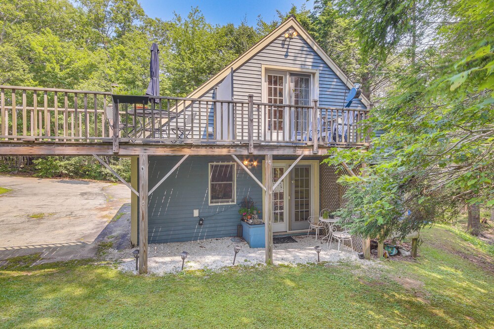 Cozy Boothbay Studio w/ Patio ~ 5 Mi to Harbor!