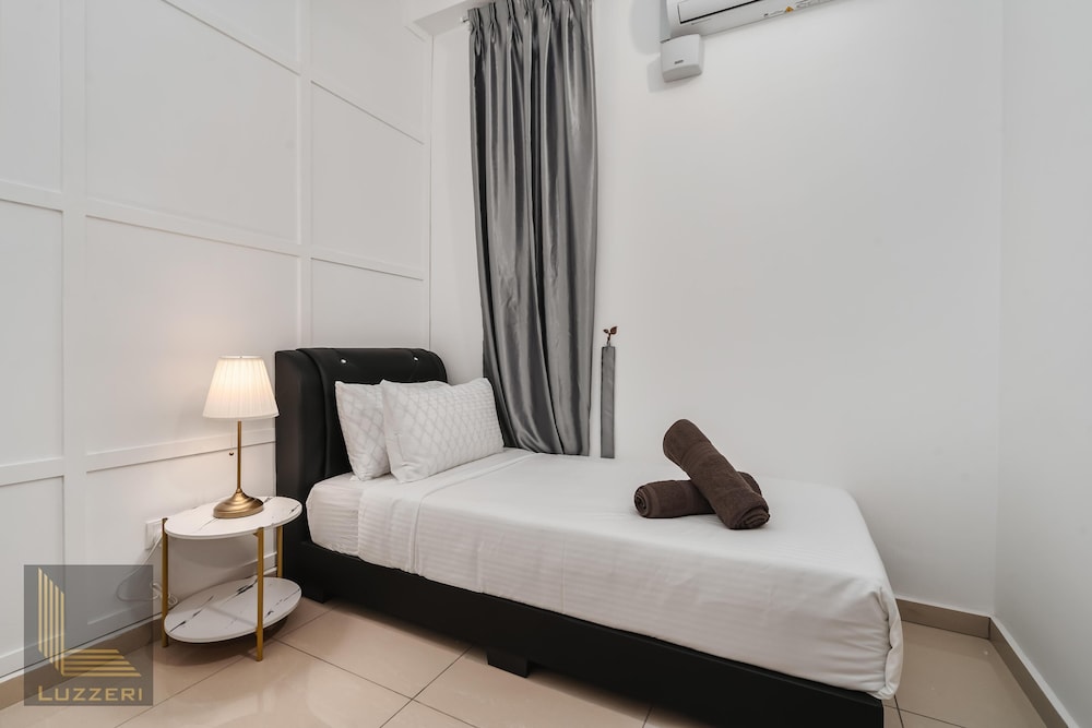 Legasi Kampung Bharu Guesthouse