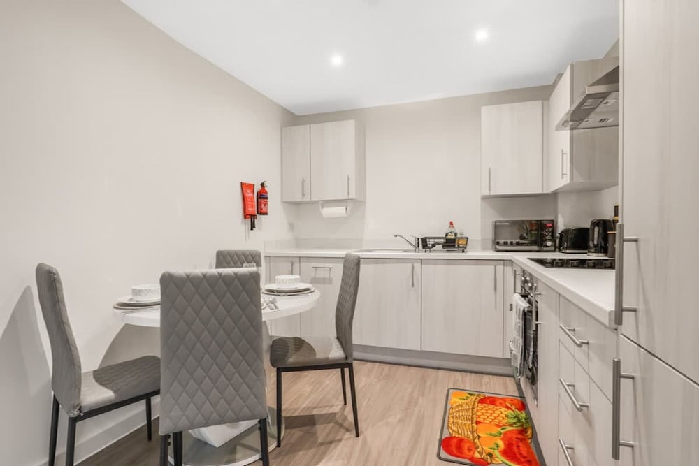Harmony 5 Mins to City Centre Balcony Fast Wifi