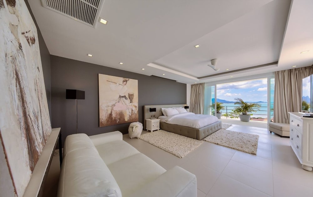 Luxury Sea View Pool Villa L at Unique Residences