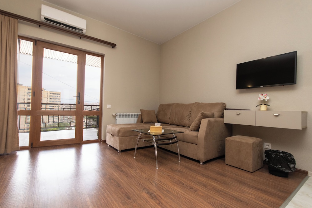 Hillside Guest House