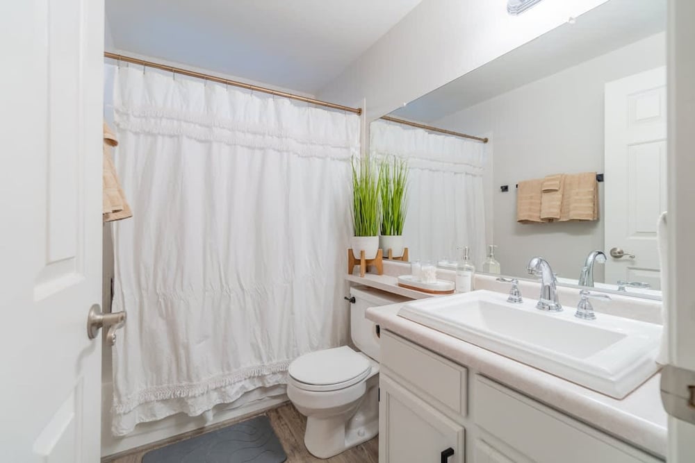 Modern 3-bedroom Escape in Northwest Reno